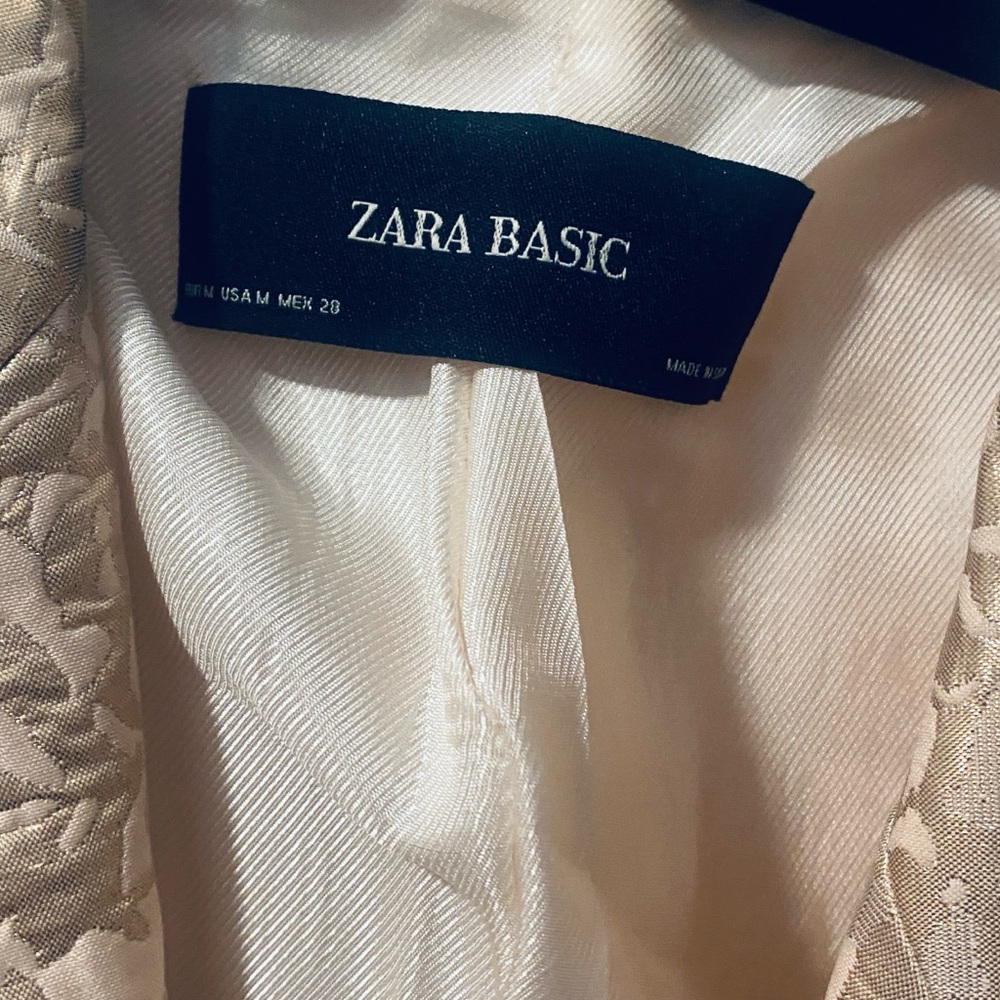 Zara - Picture 4 of 5